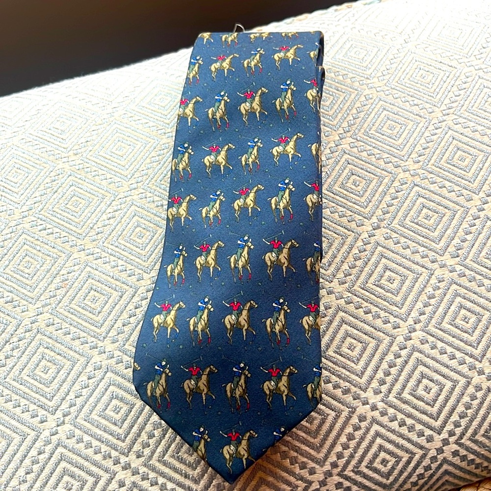 HORCHOW MENS TIE NAVY W/ POLO PLAYERS